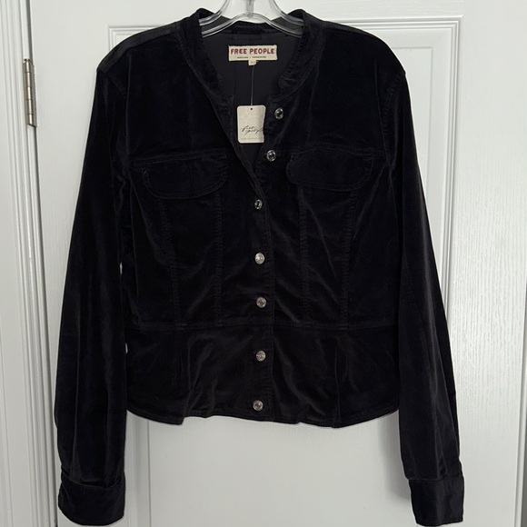 Free People Jocelyn Black Velvet Jacket. Size L - Picture 3 of 10
